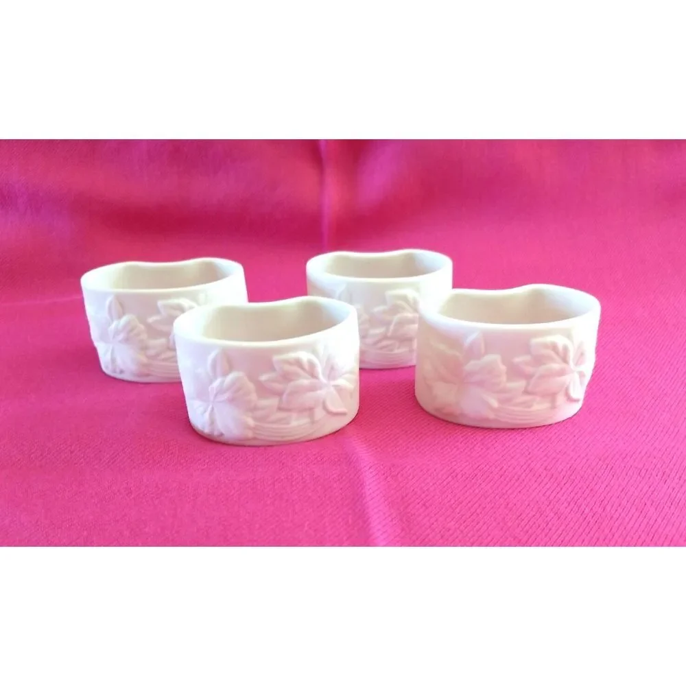 Gorham Bone China Napkin‎ Rings Linen Flowers Lily Set of 4 Vintage Minimalist